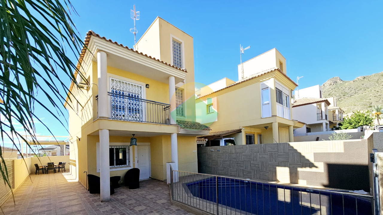 House in Bolnuevo - view 1