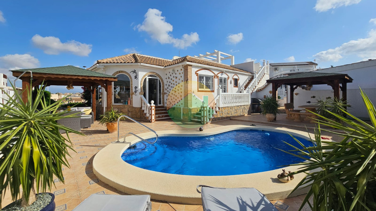 House in El Puerto de Mazarron - view 1
