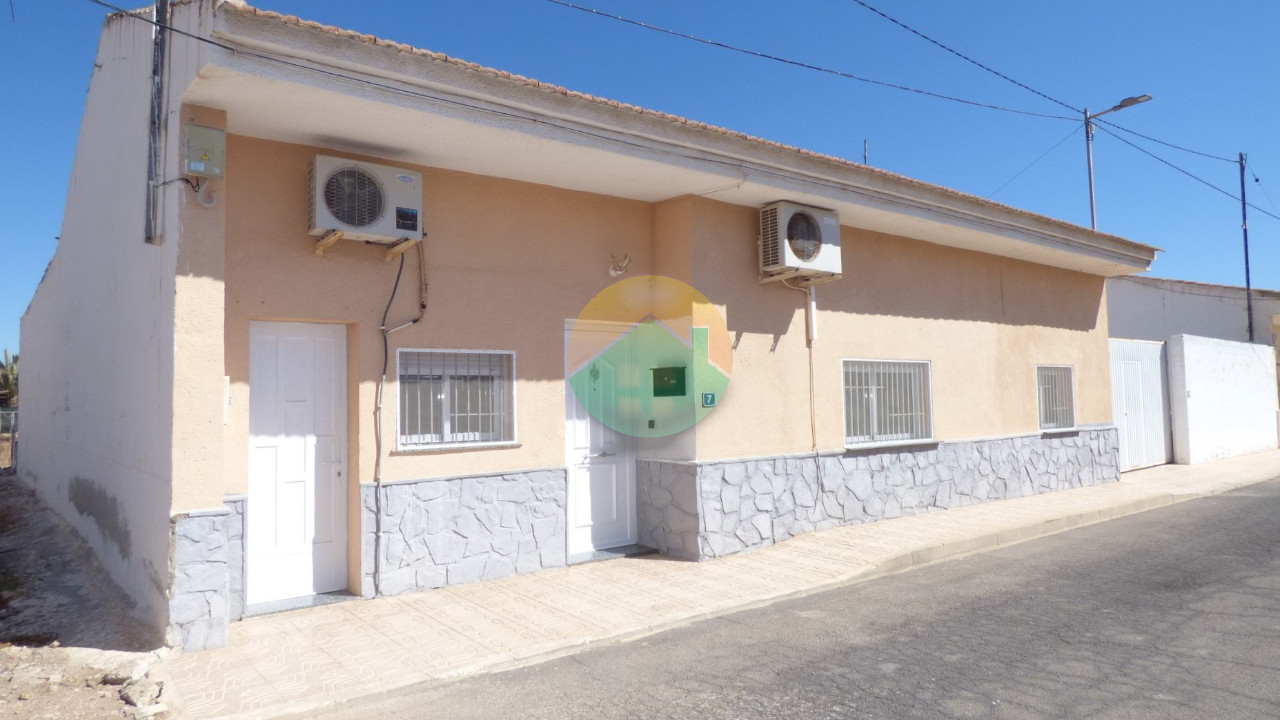 House in Canovas - view 1