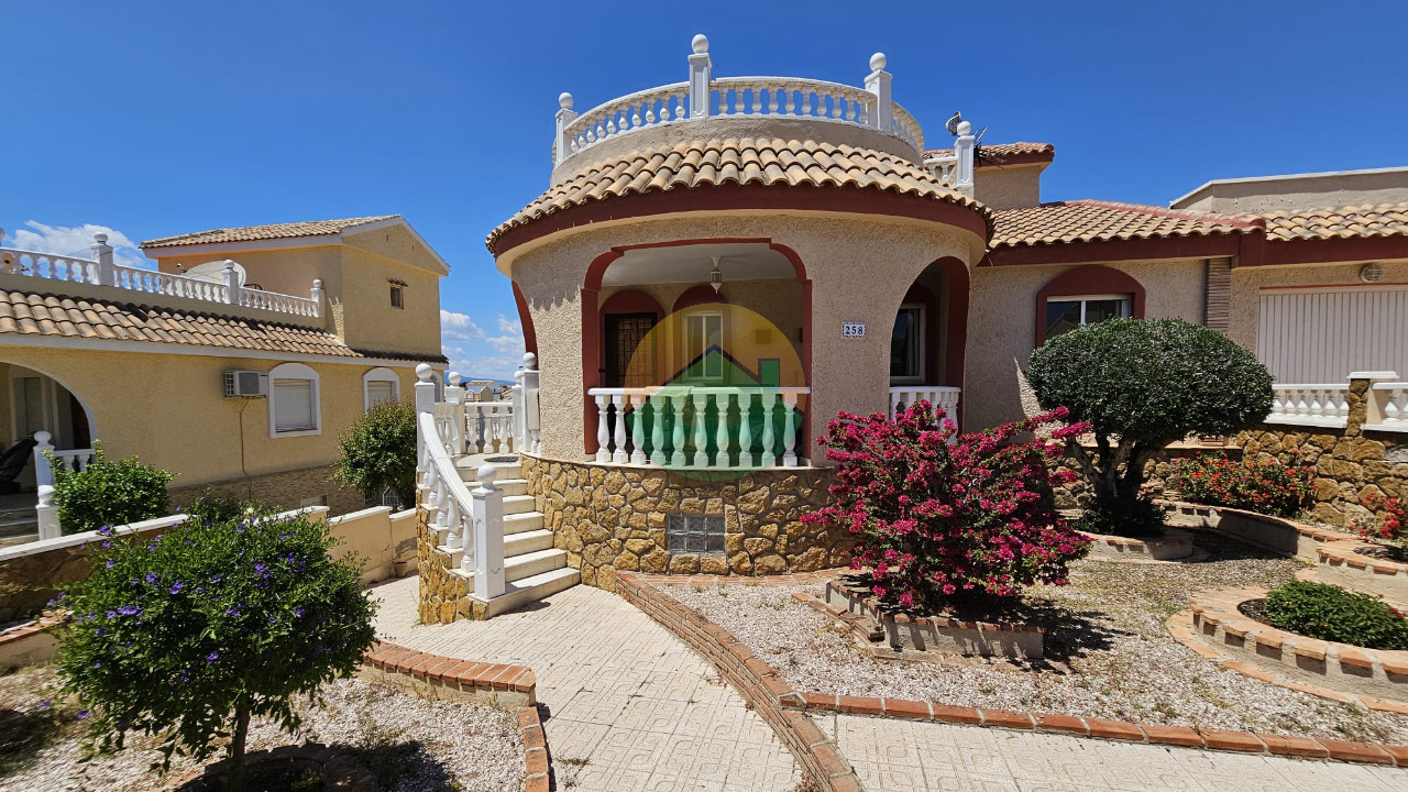 House in El Puerto de Mazarron - view 1