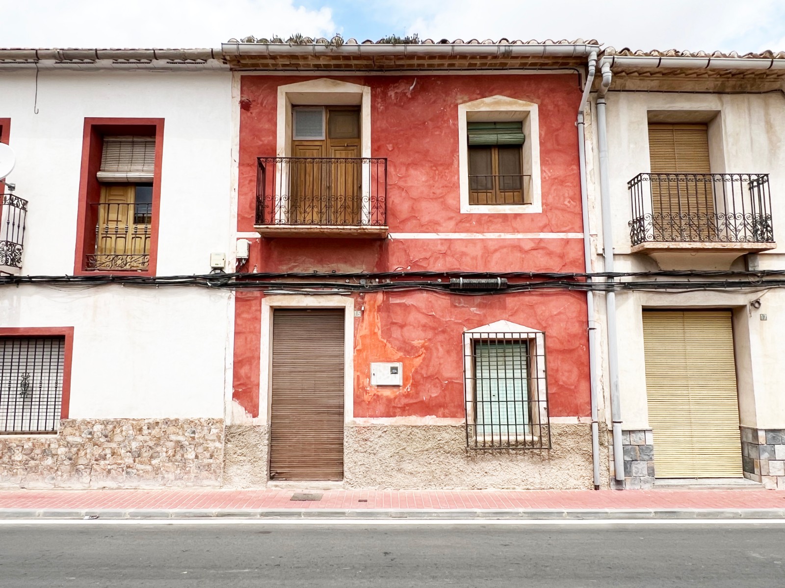 House in Hondon de los Frailes - view 1