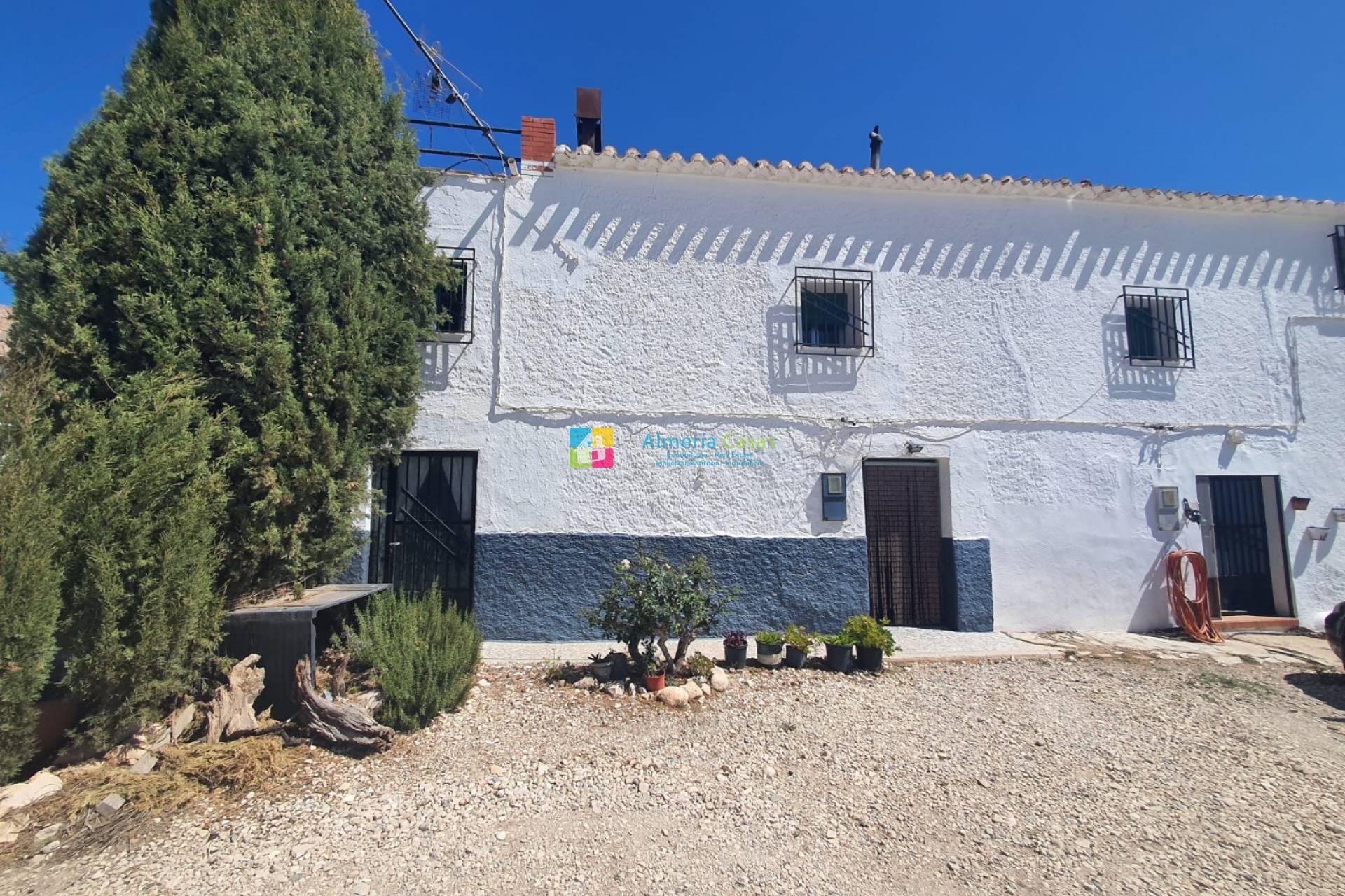 House in Velez-Blanco - view 1