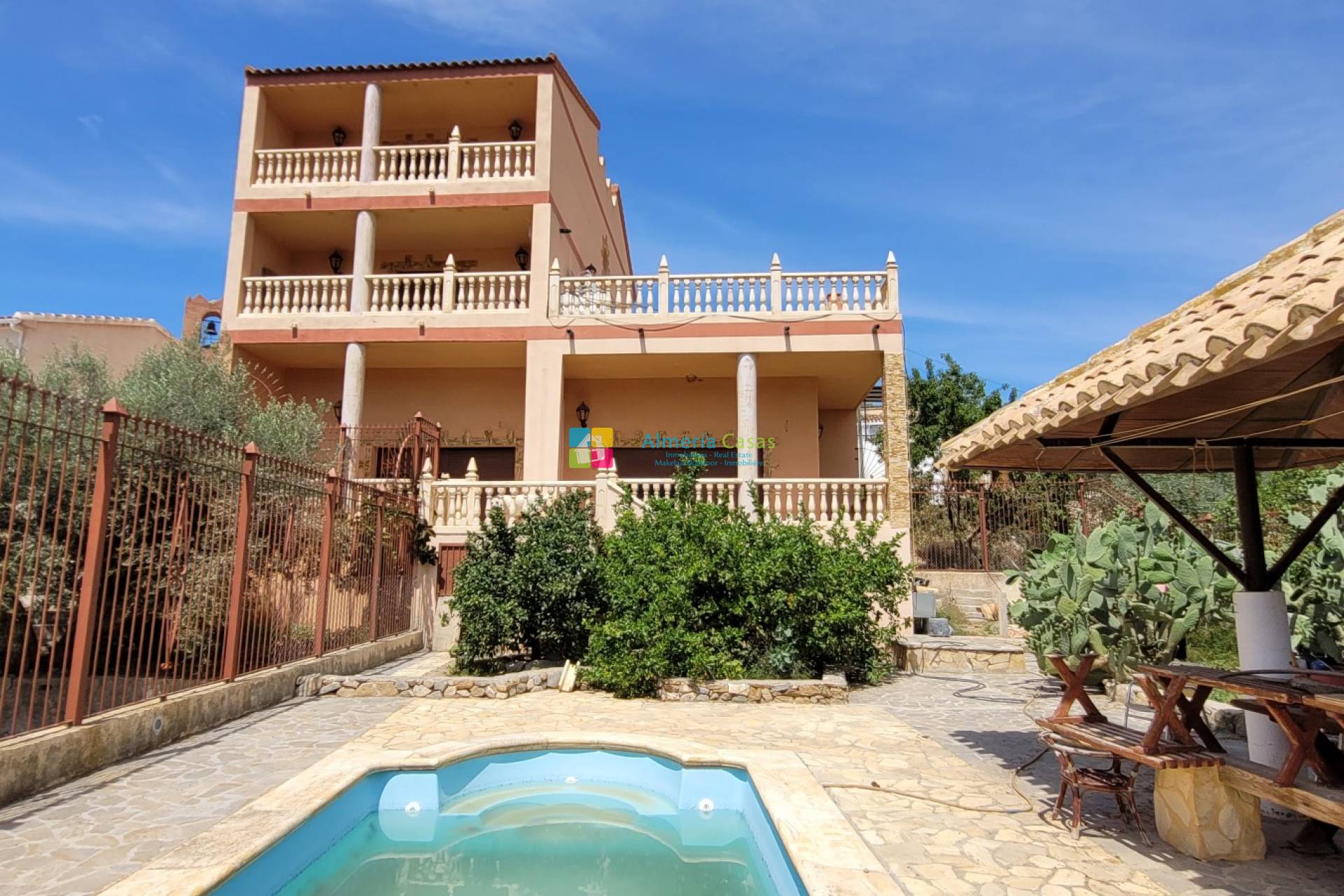 Villa in Almeria - view 1