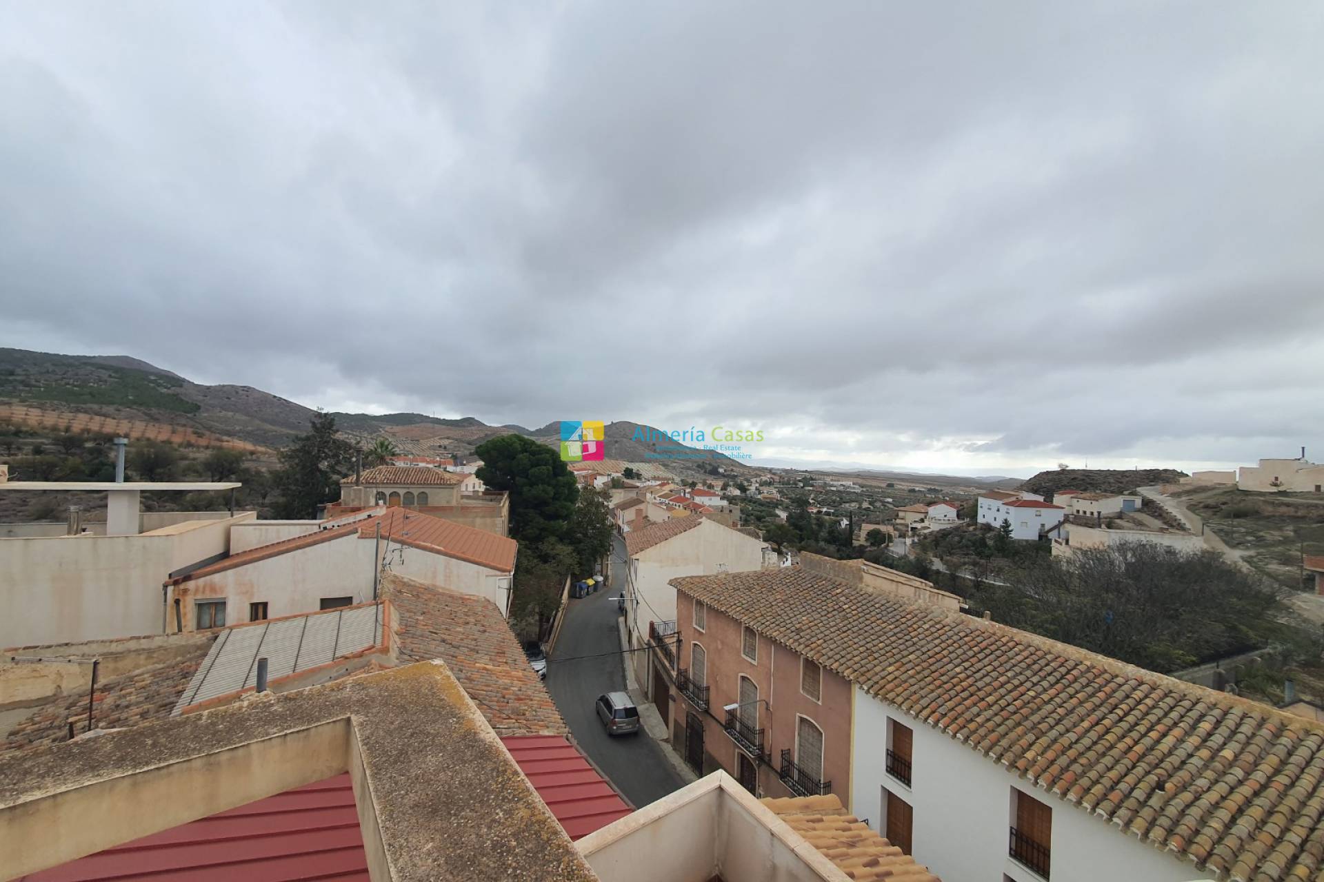 Apartment in El Soriano - view 1
