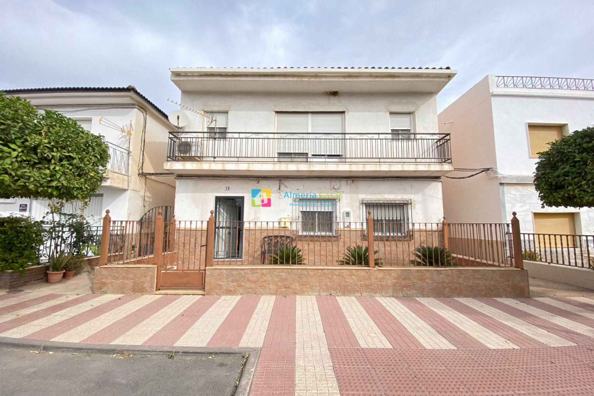 House in Almeria - view 1