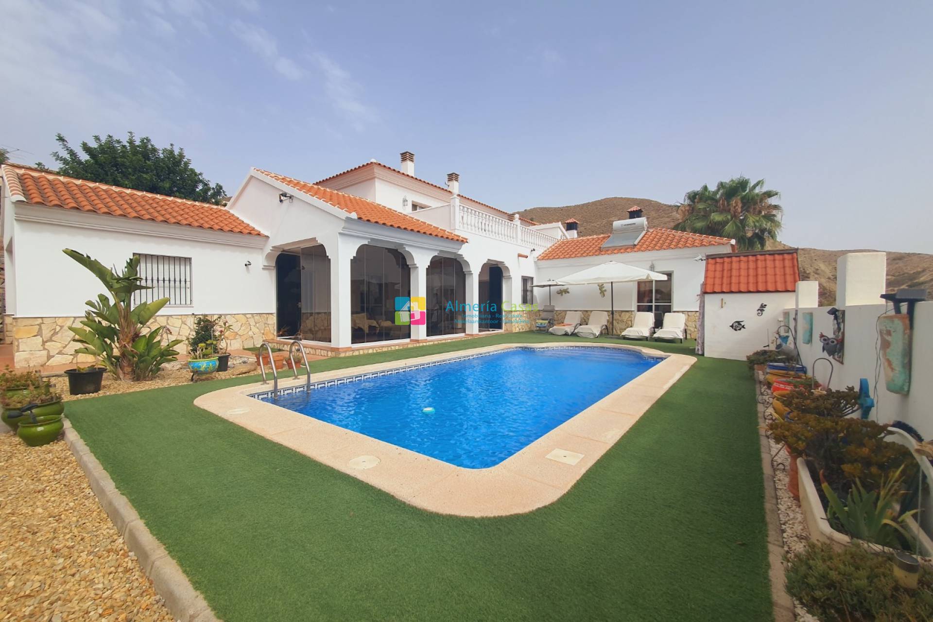 Villa in Almeria - view 1
