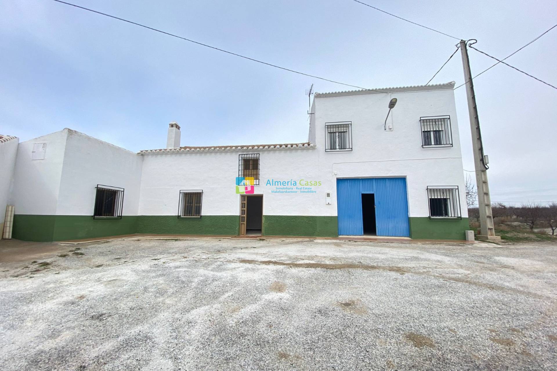 House in El Soriano - view 1