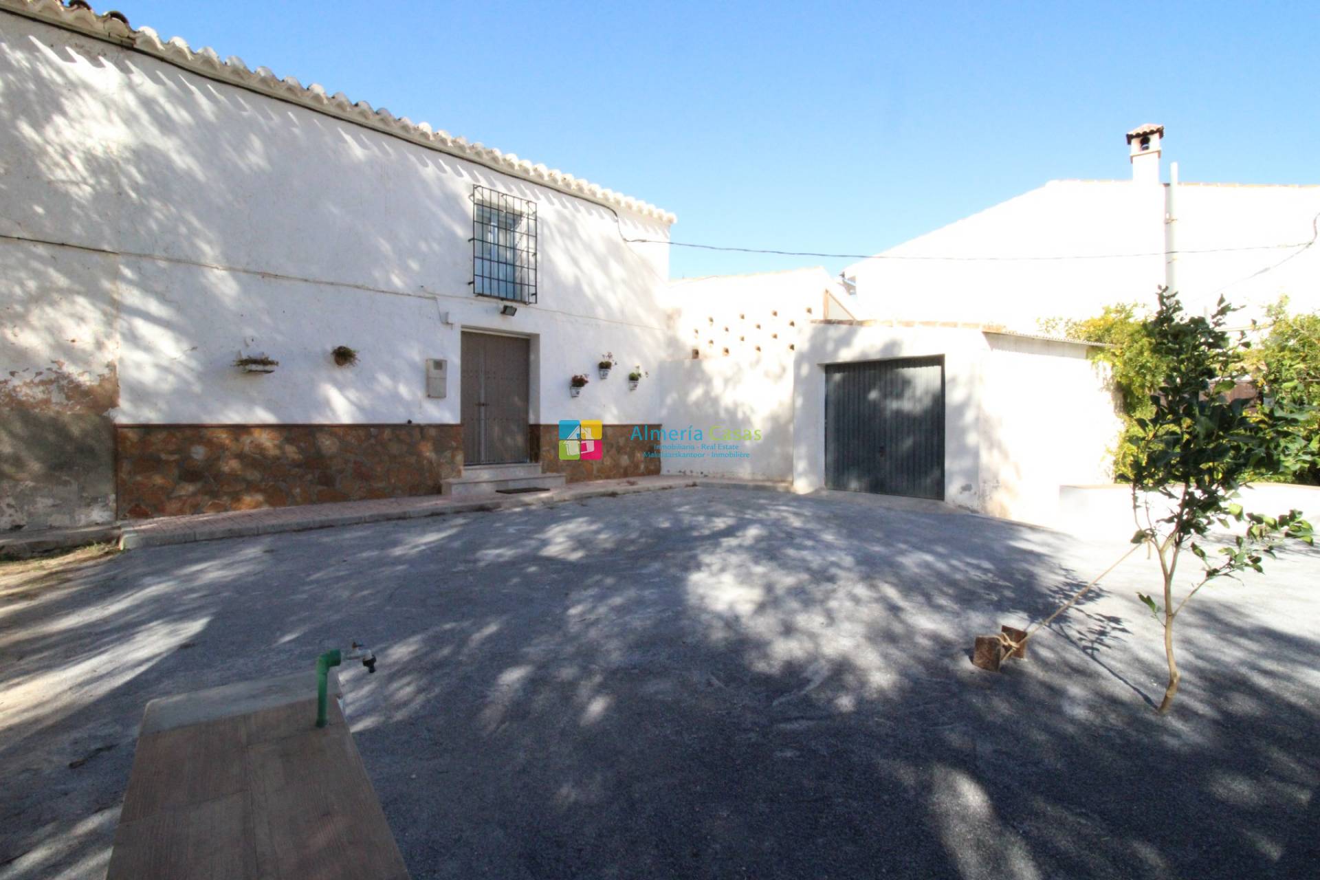 House in Almeria - view 1