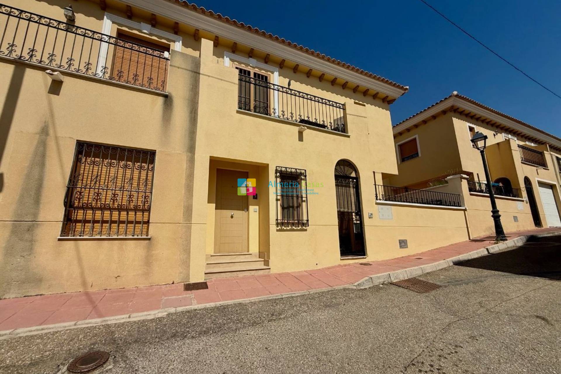 Apartment in Almeria - view 1