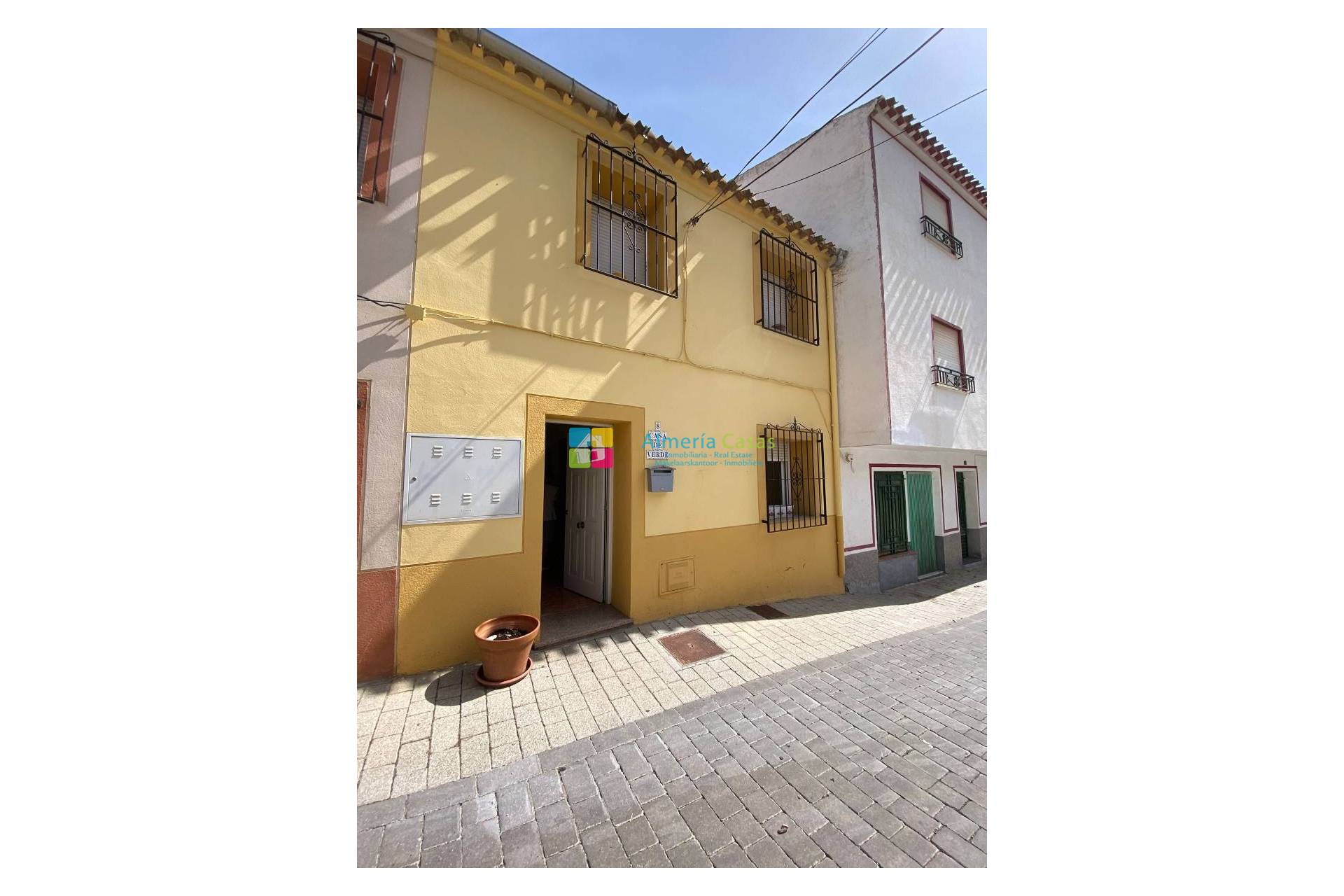 House in Oria - view 1