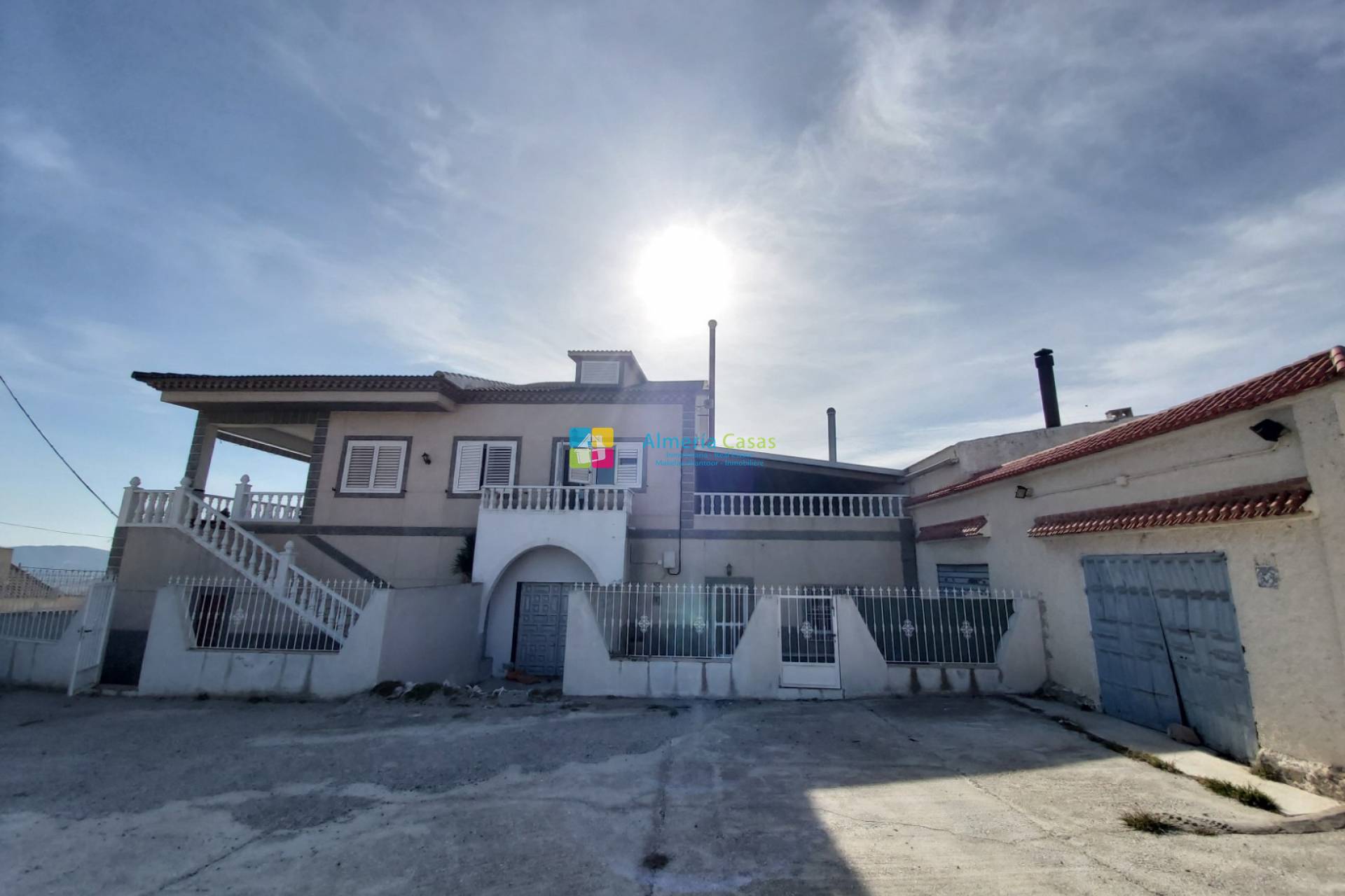 Villa in Oria - view 1
