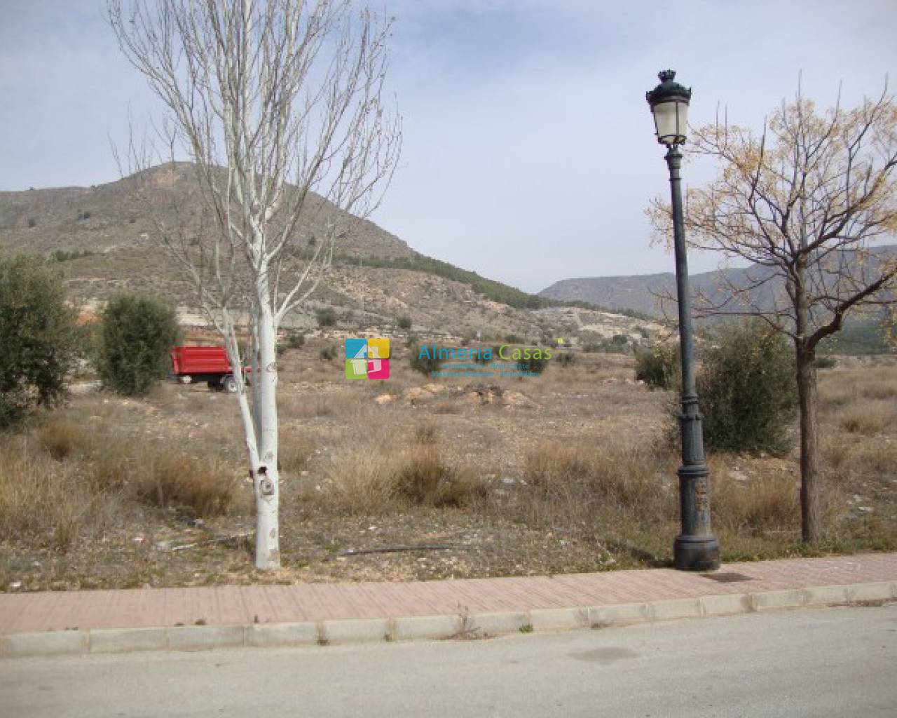 Land in El Soriano - view 1