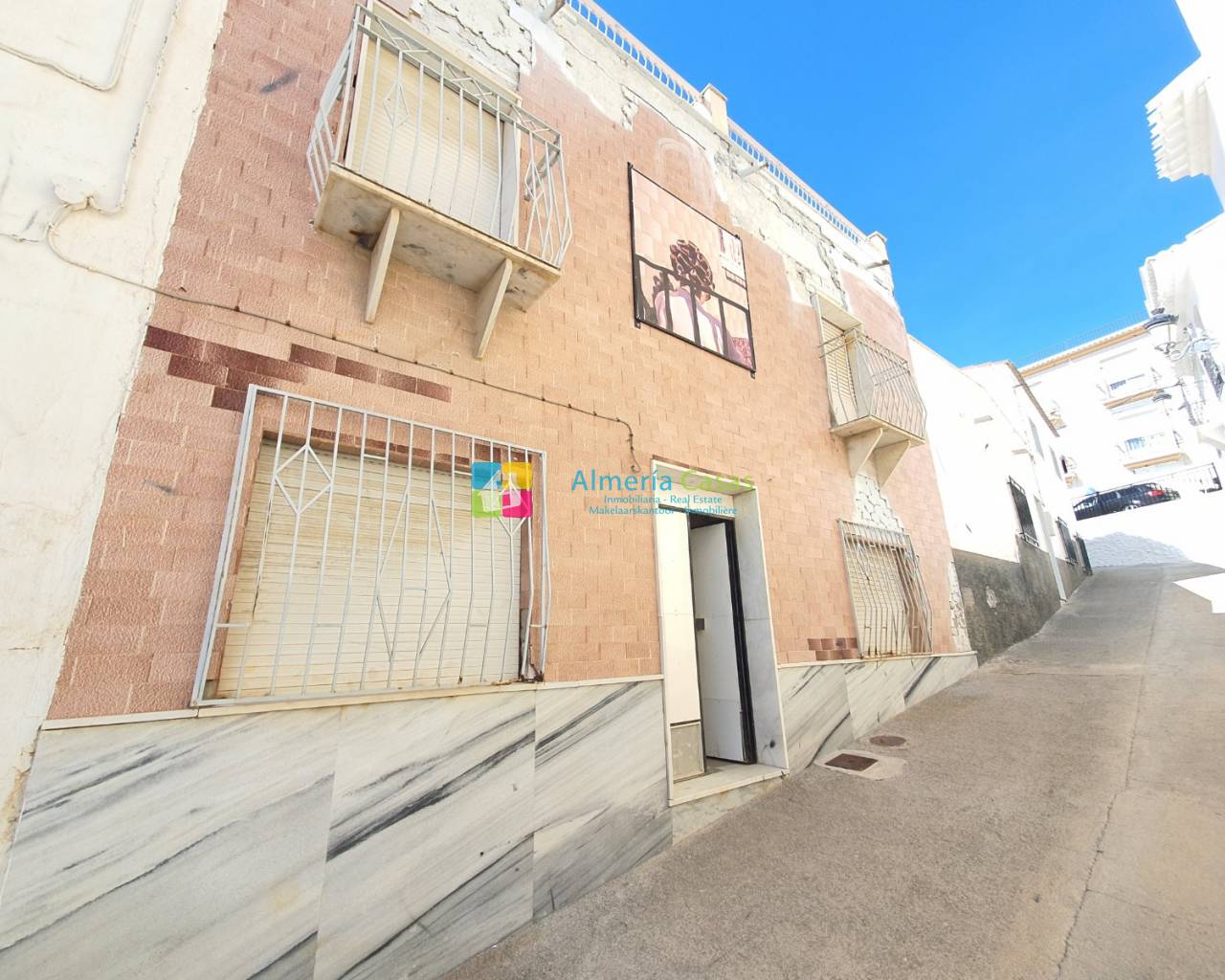 House in Almeria - view 1