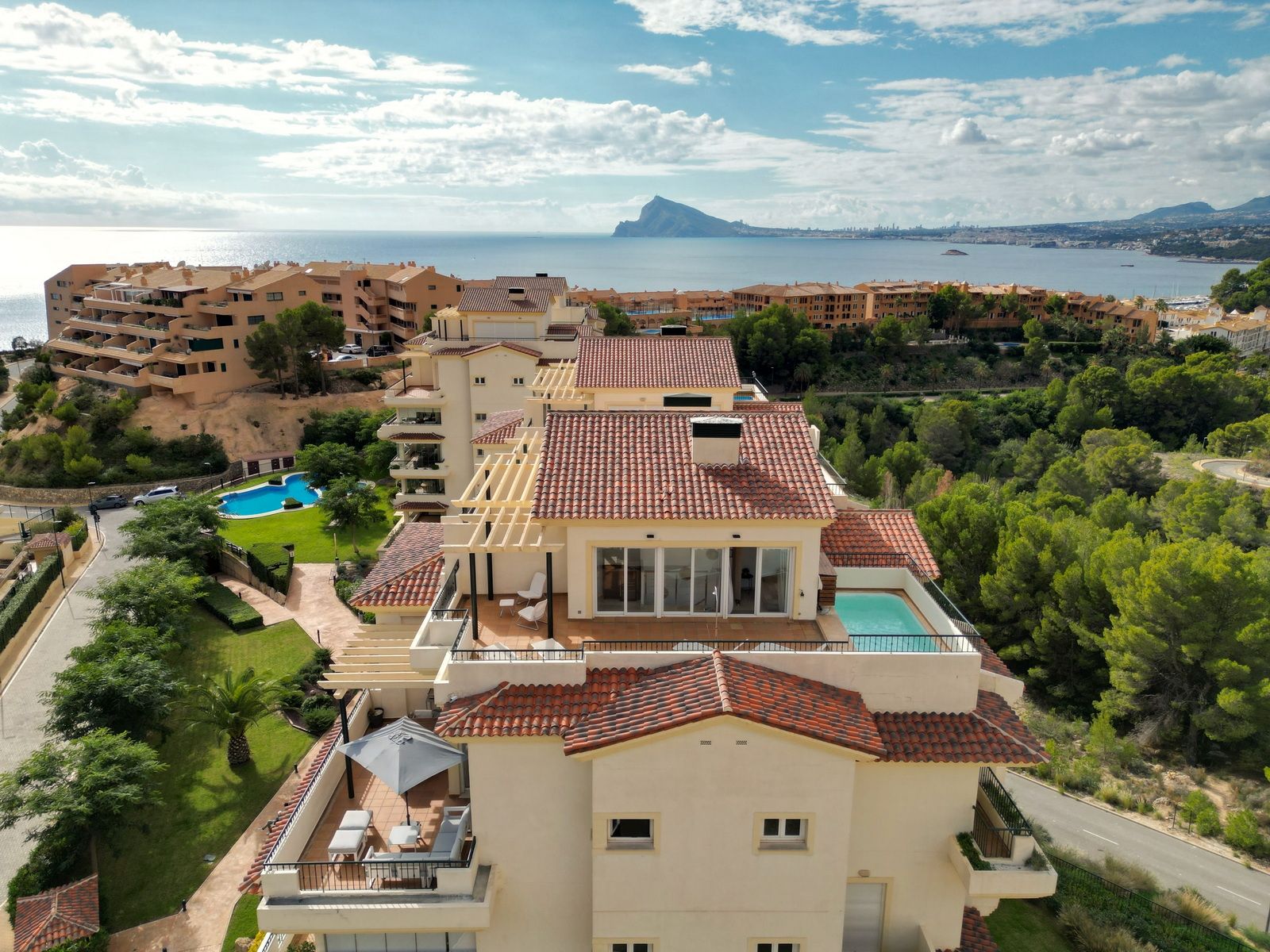 Penthouse in Calp - view 1