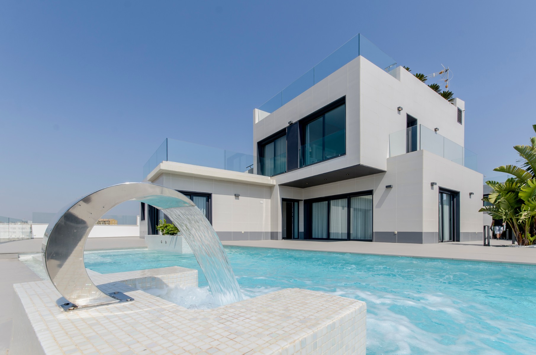 House in Urbanizacion los Balcones - view 1