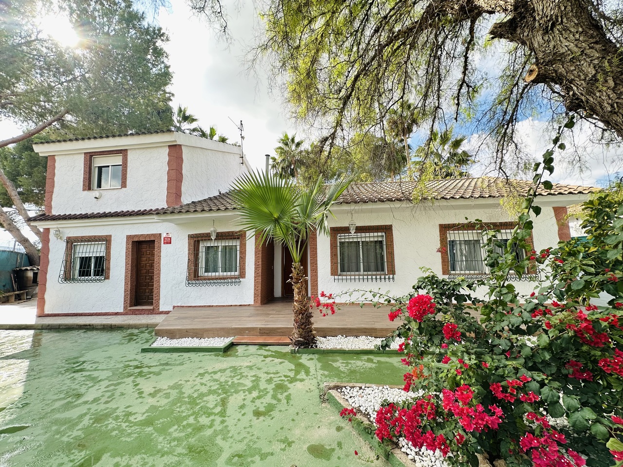 House in Urbanizacion los Balcones - view 1