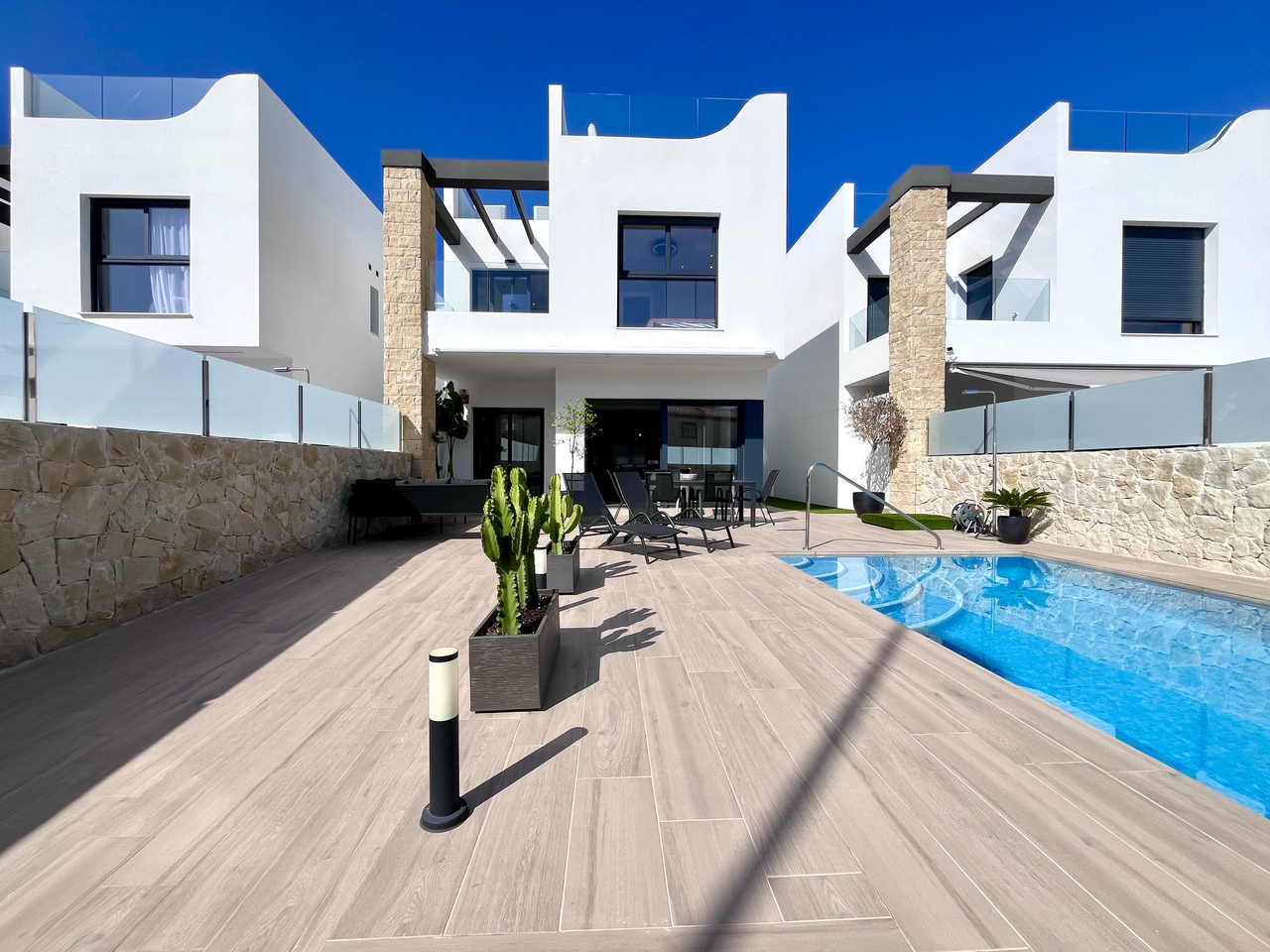 House in Punta Prima - view 1