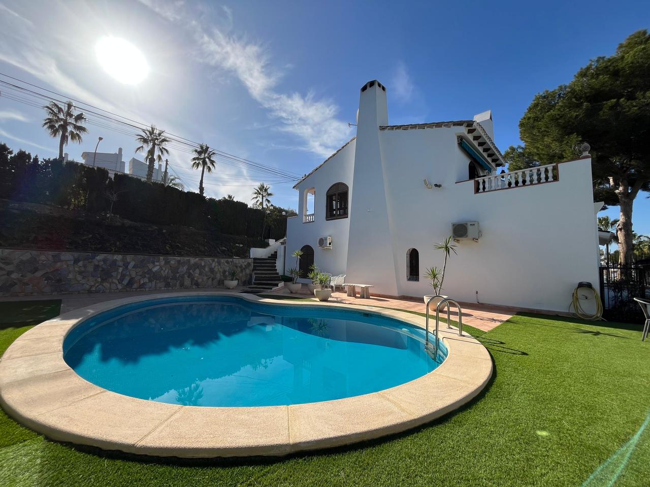 House in Villamartin - view 1