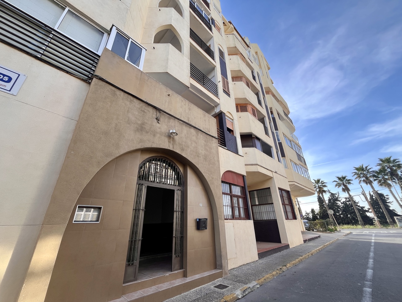 House in Alicante - view 1