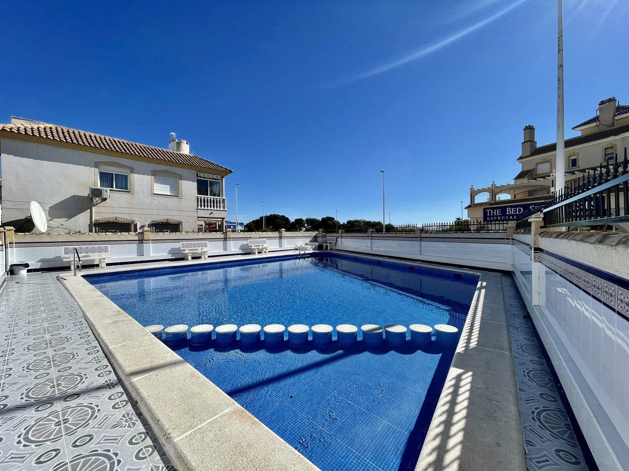 House in Alicante - view 1