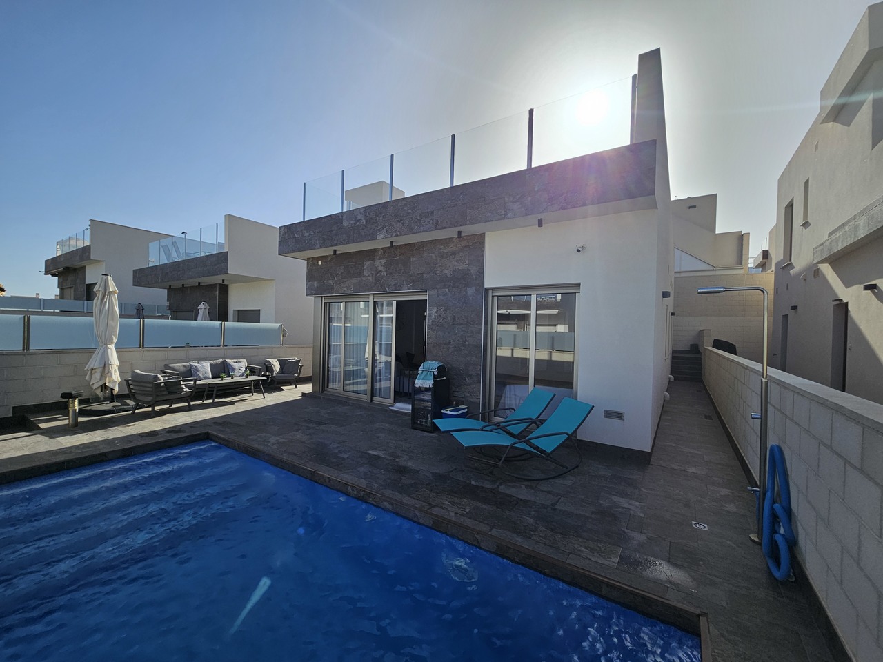 House in Villamartin - view 1