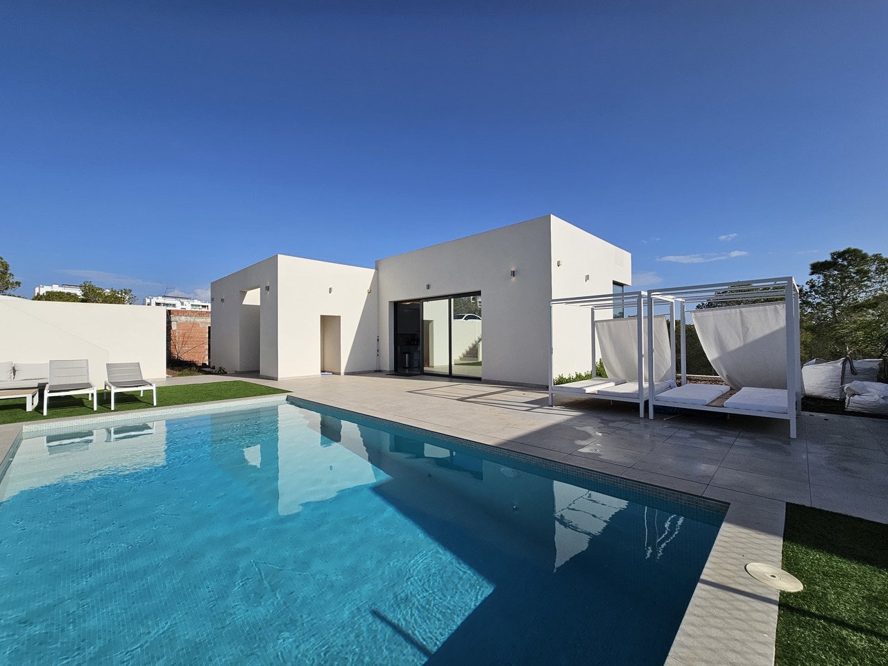House in Urbanizacion los Balcones - view 1