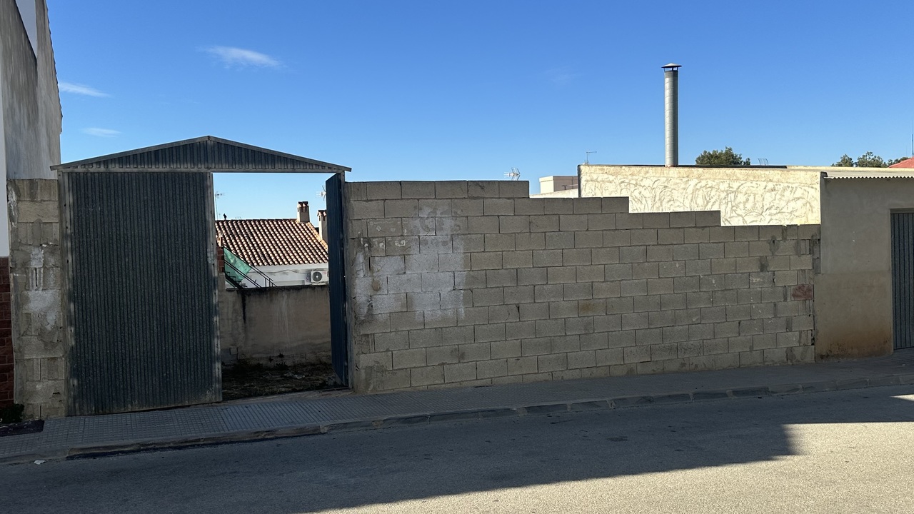 House in Alicante - view 1