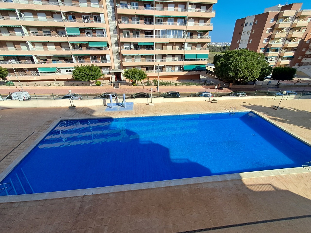 House in Alicante - view 1