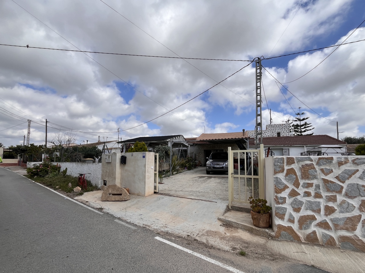 House in Los Montesinos - view 1