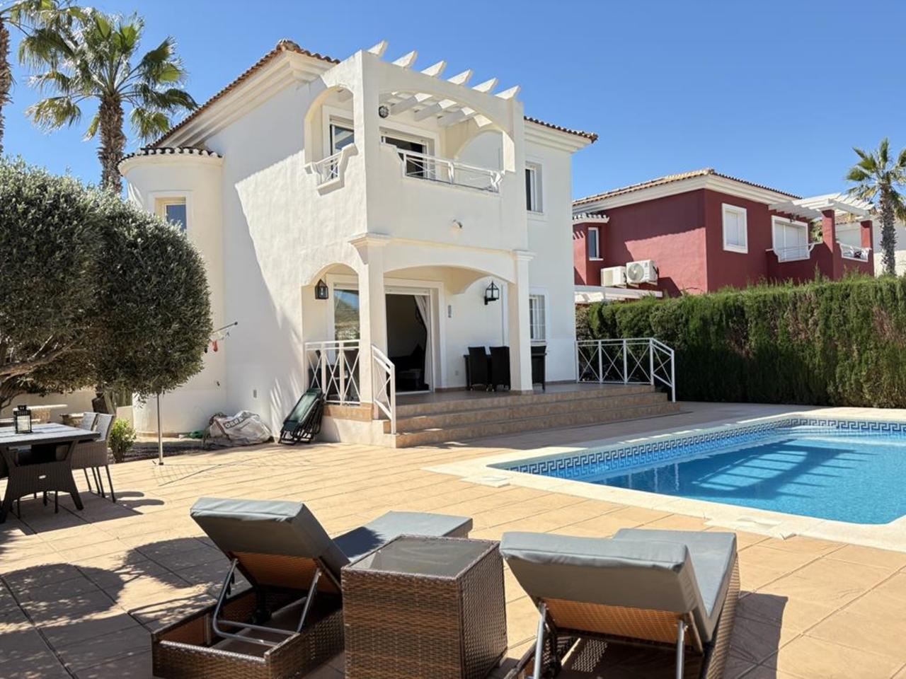 Villa in Murcia - view 1