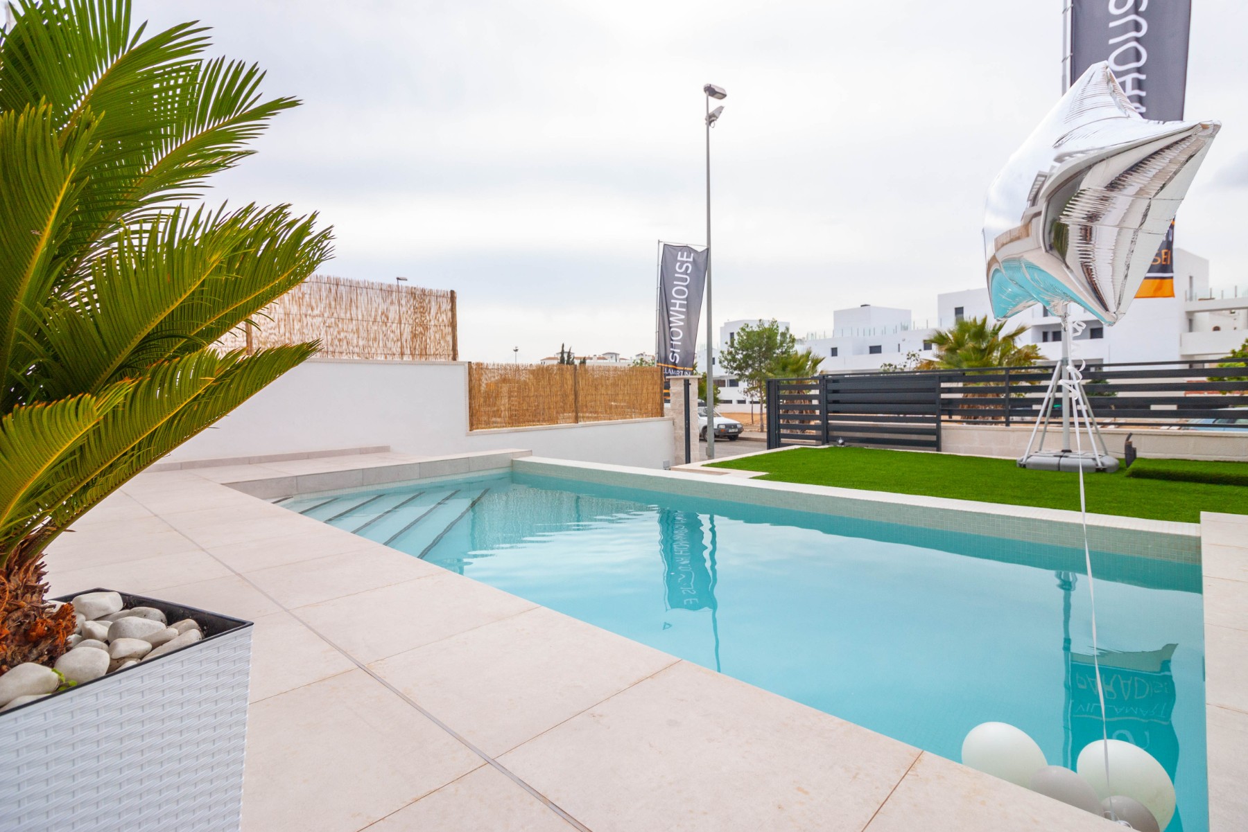 Villa in Alicante - view 1