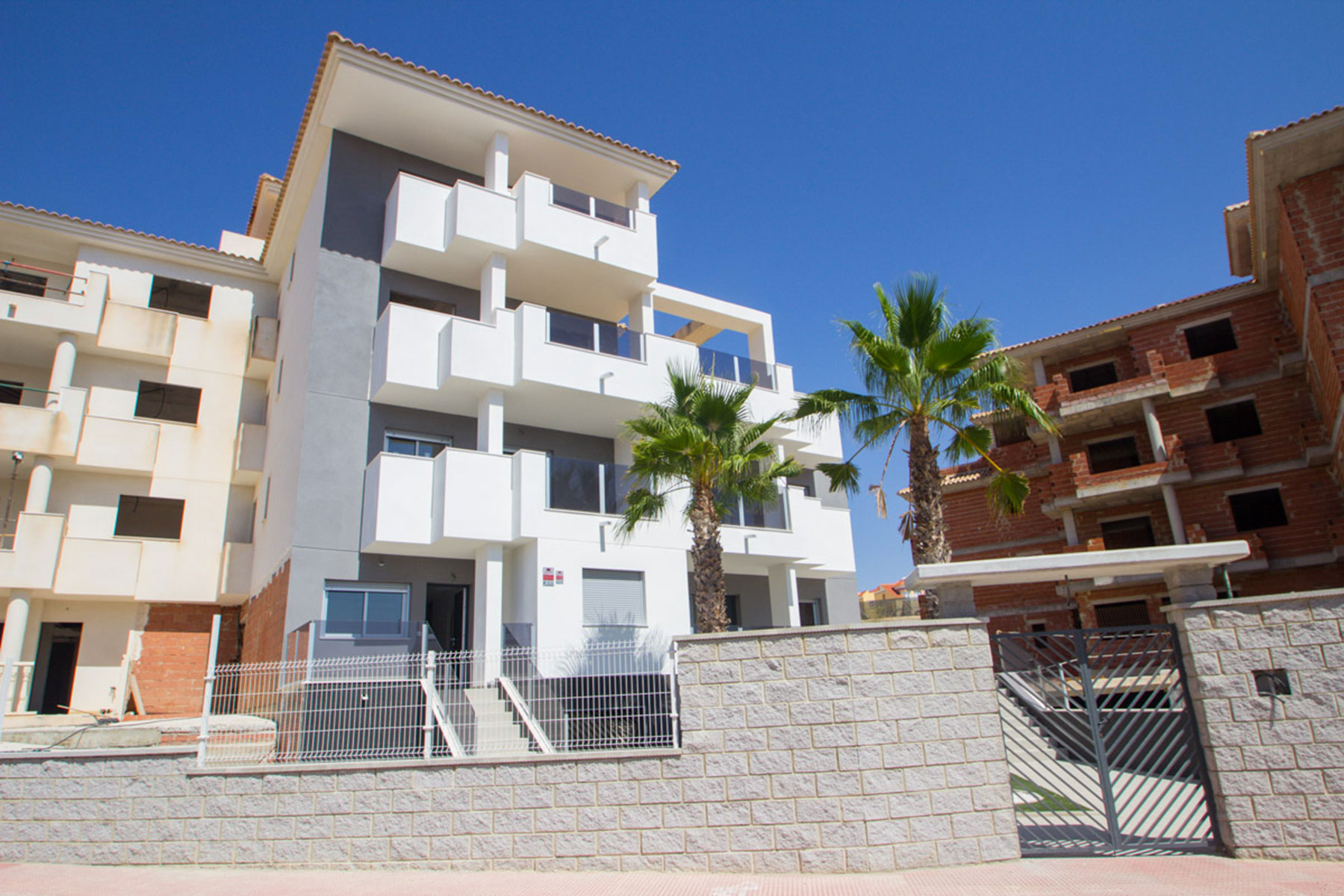 Apartment in Alicante - view 1