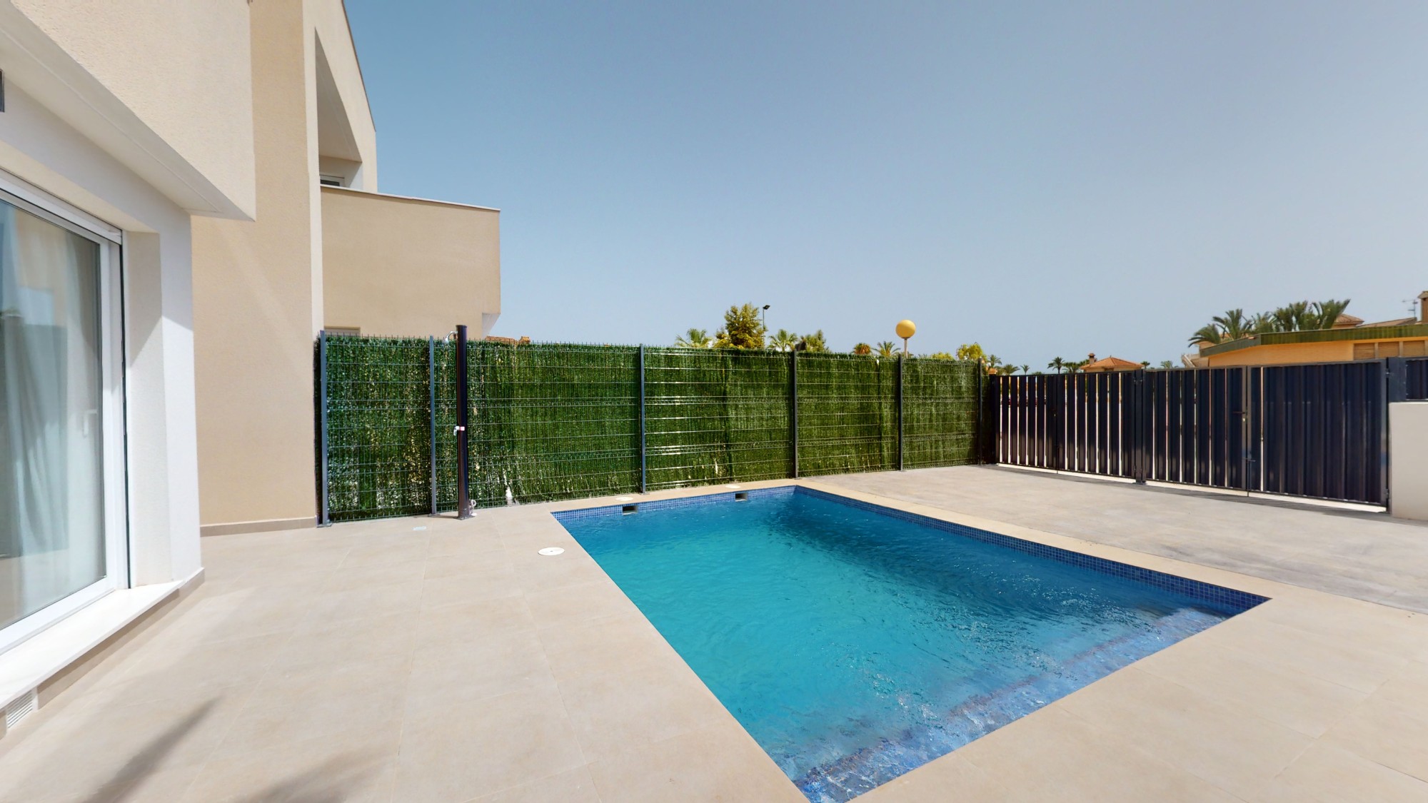 Villa in Santa Cruz - view 1
