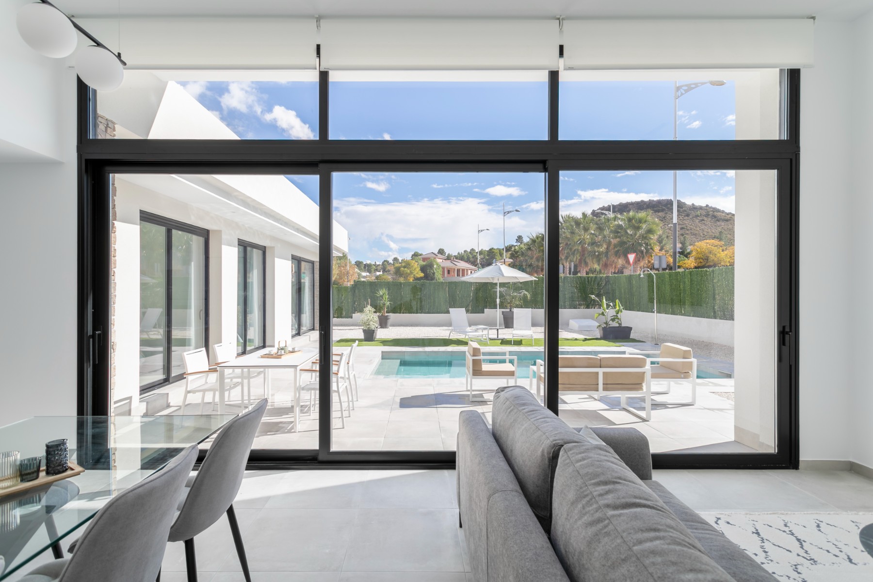 Villa in Murcia - view 1