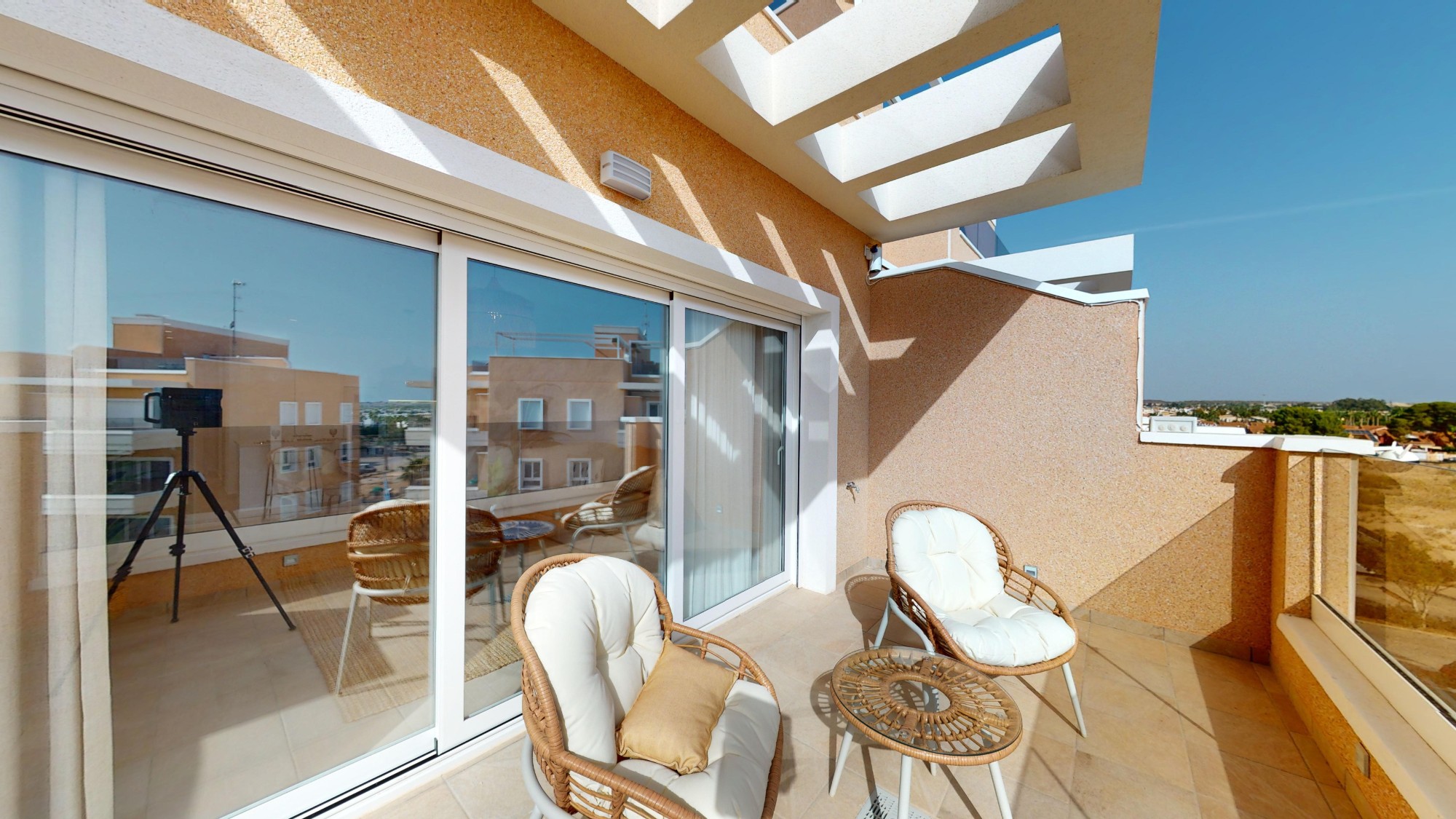 House in Alicante - view 1