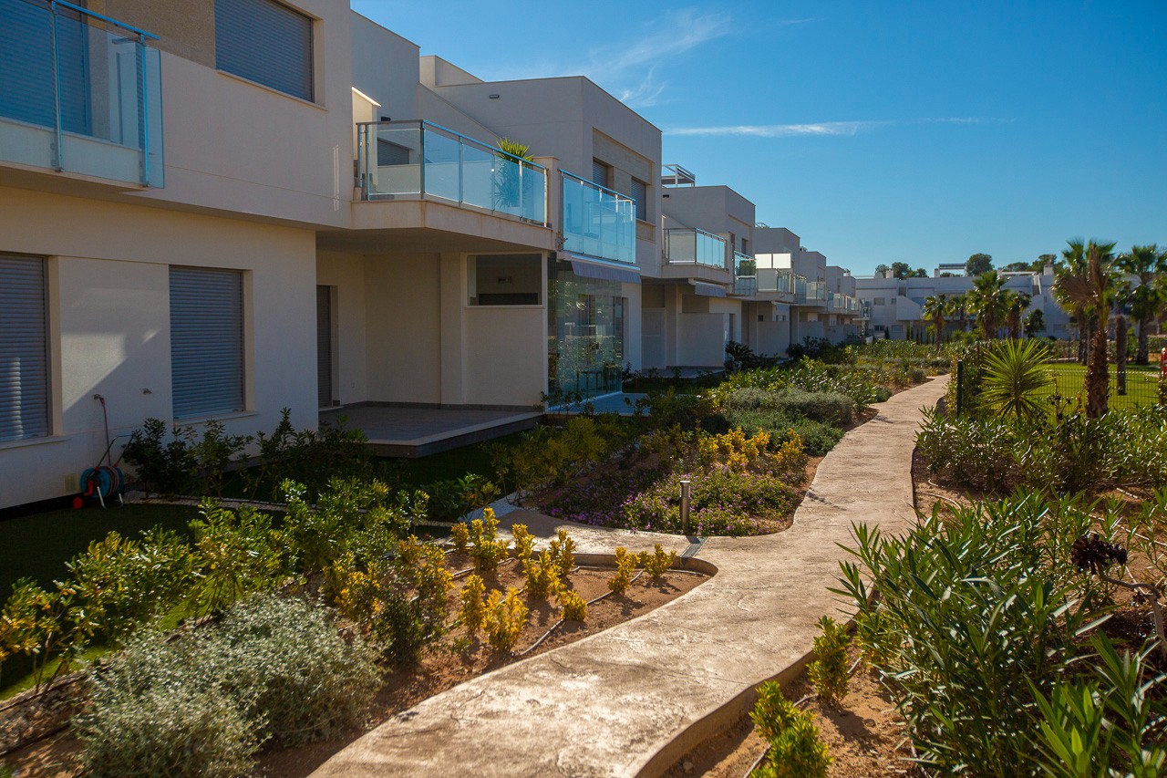 Apartment in Urbanizacion los Balcones - view 1