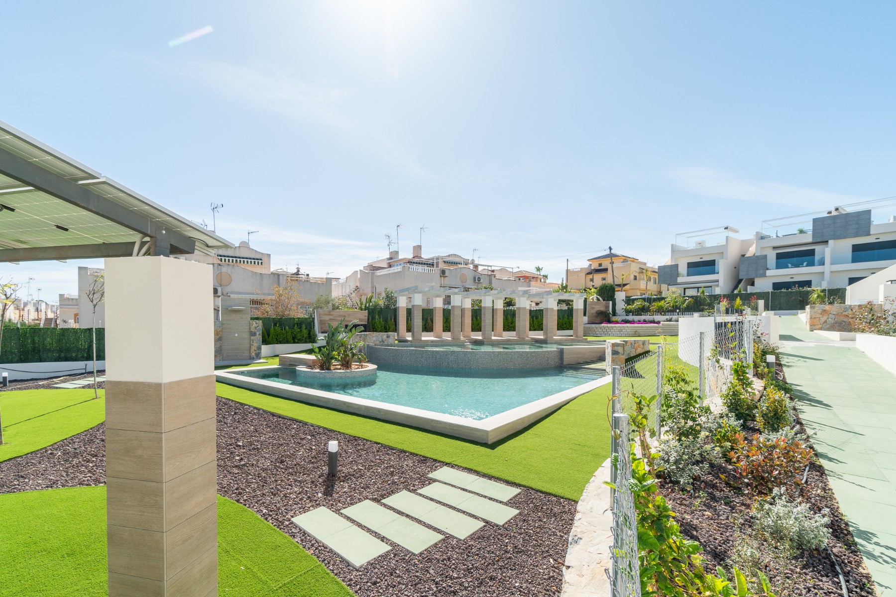 Apartment in Alicante - view 1
