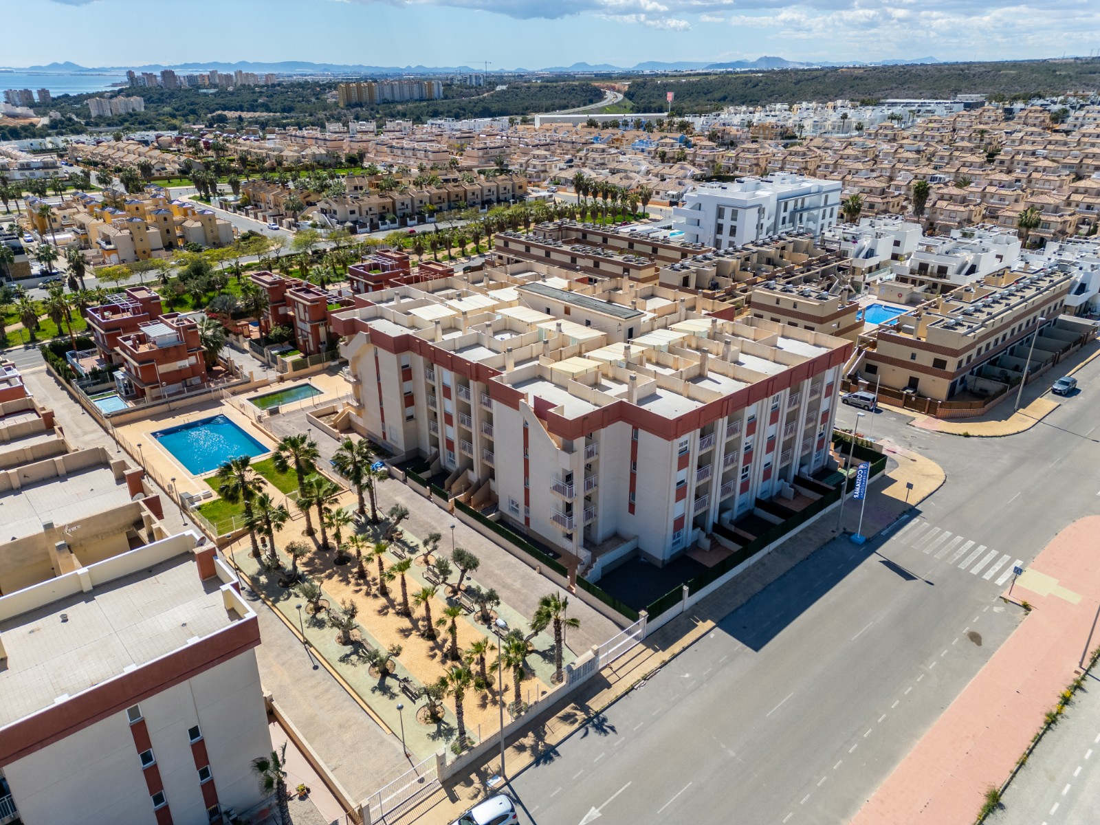 Apartment in Dehesa de Campoamor - view 1