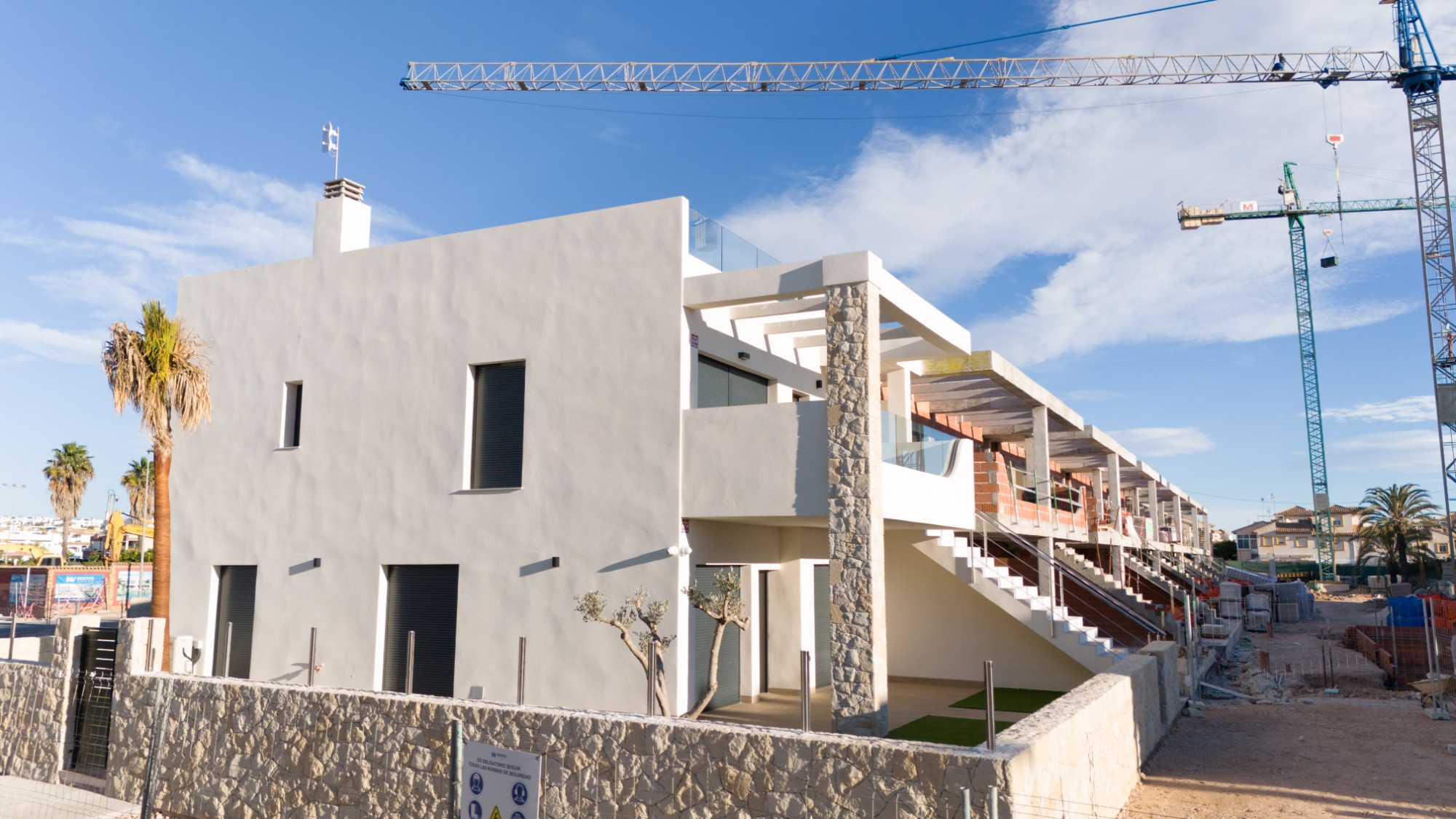 Apartment in Alicante - view 1