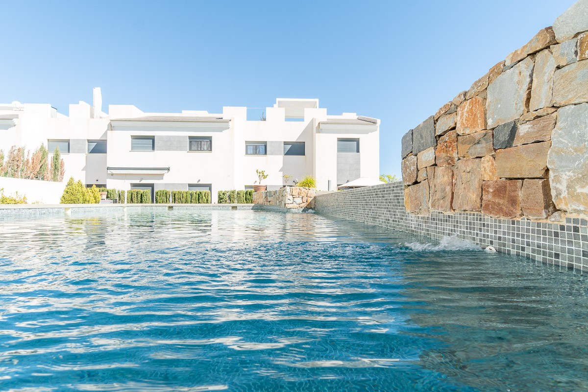 Apartment in Alicante - view 1
