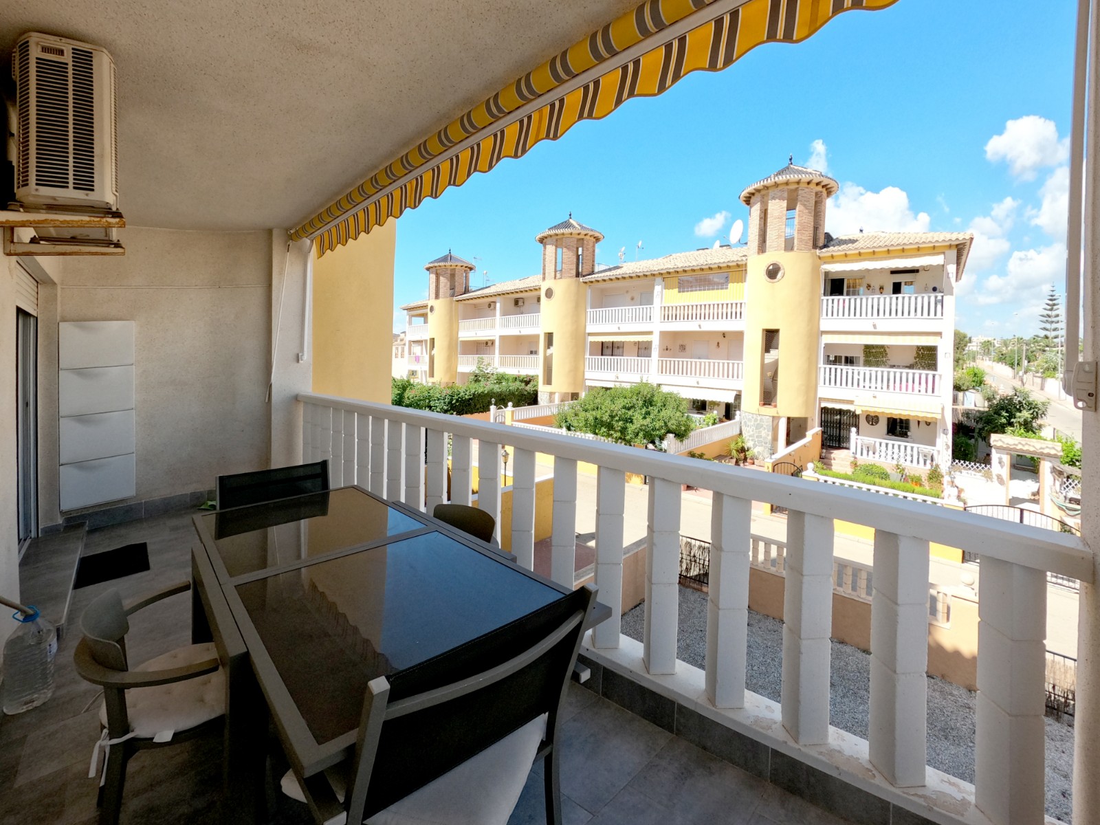 Apartment in La Zenia - view 1