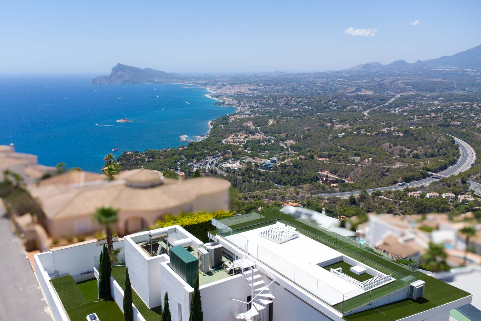 Villa in Altea - view 1
