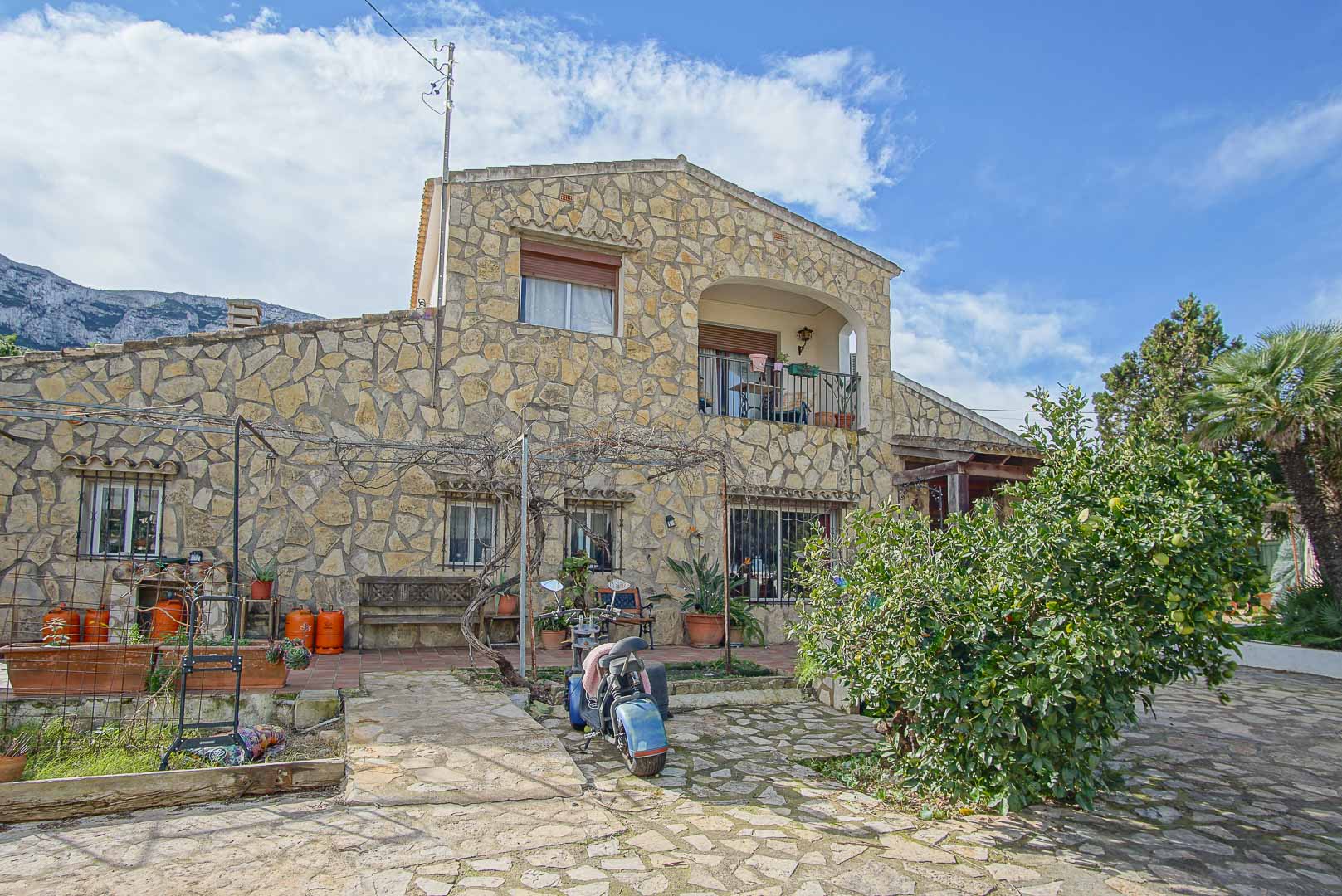 Villa in Denia - view 1