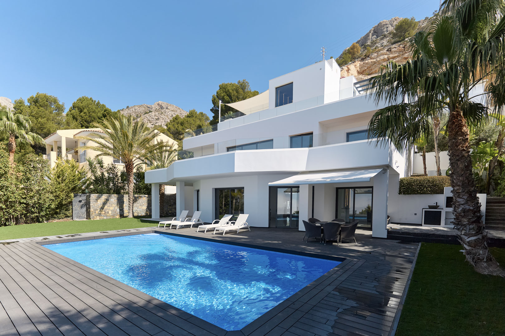 Villa in Altea - view 1