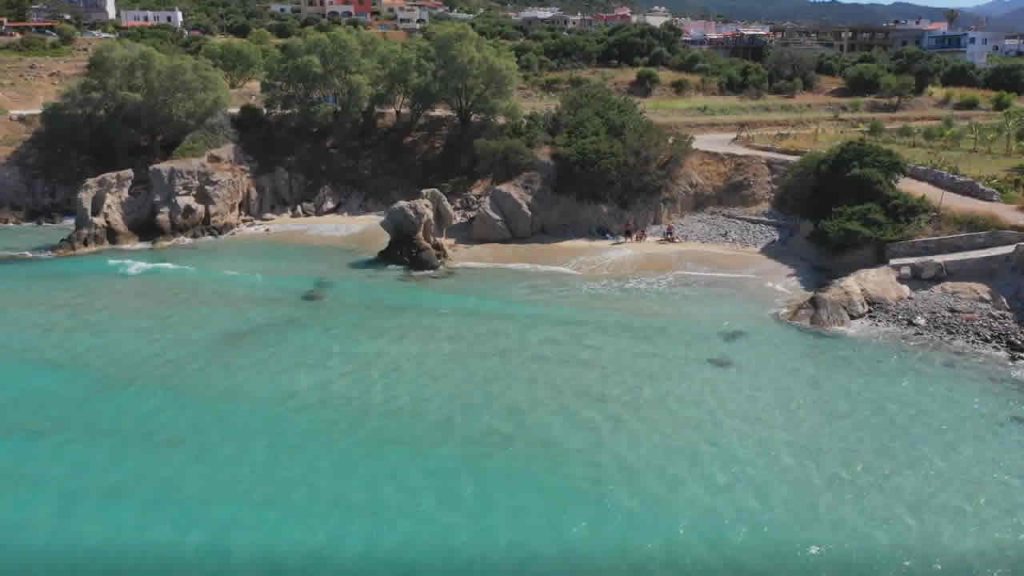 House in Agios Nikolaos - view 1