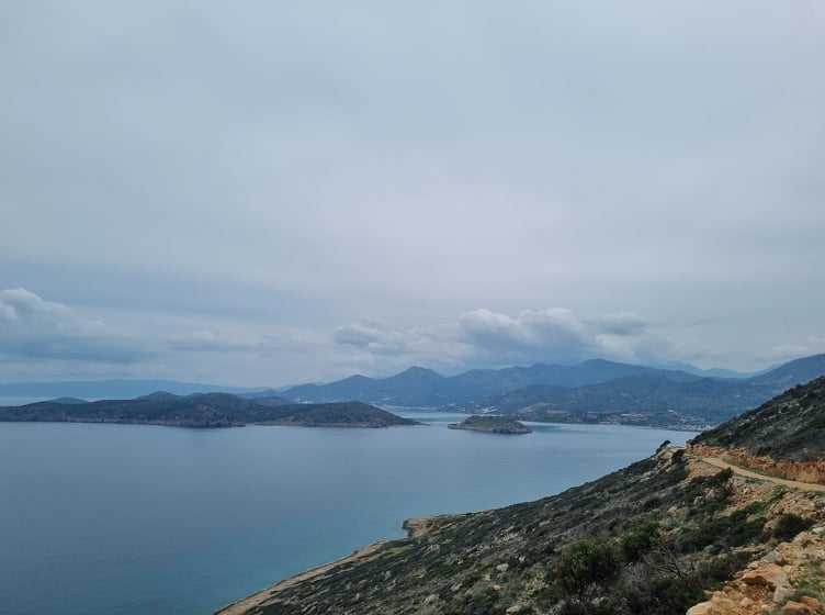 House in Agios Nikolaos - view 1