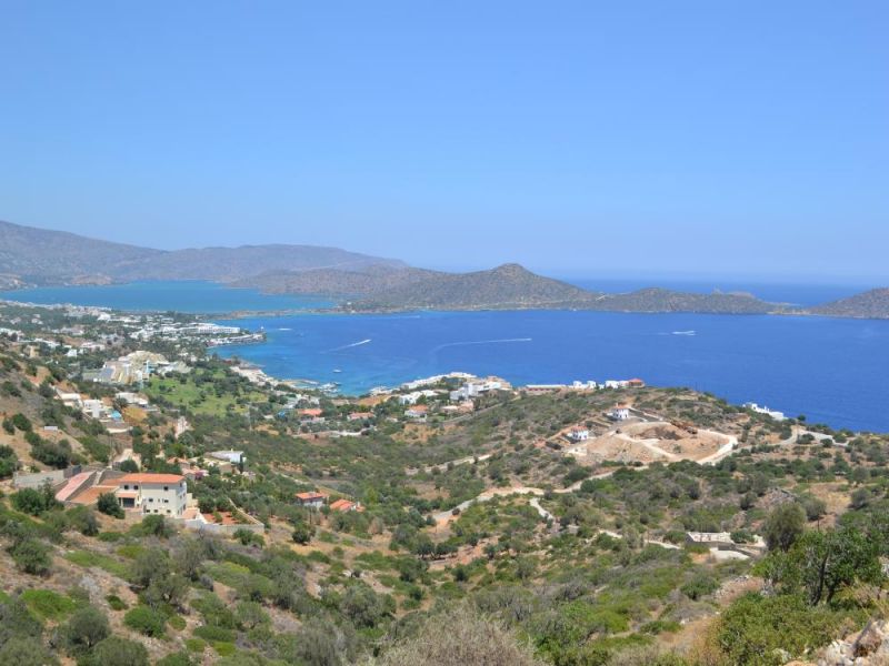 House in Agios Nikolaos - view 1