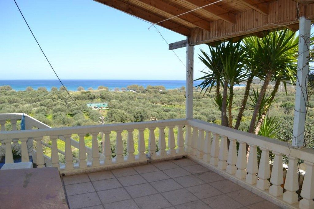 House in Forti - view 1