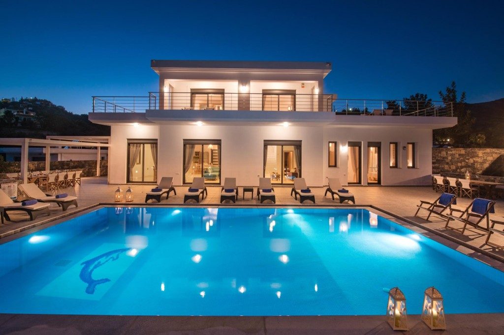 House in Agios Nikolaos - view 1