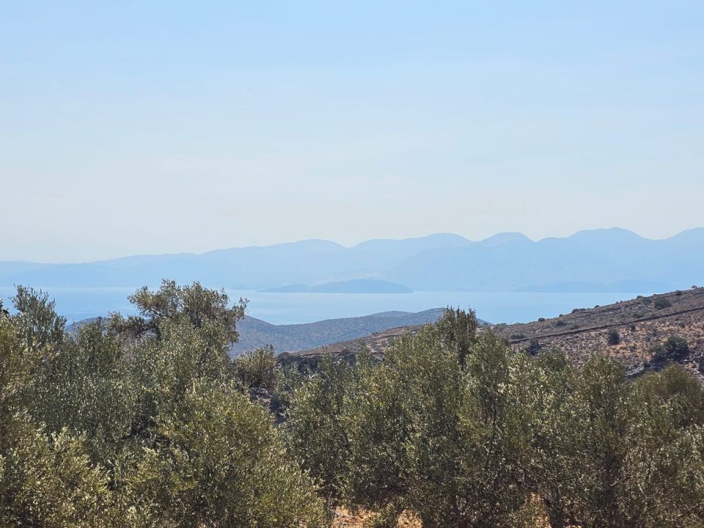 House in Chavgas - view 1
